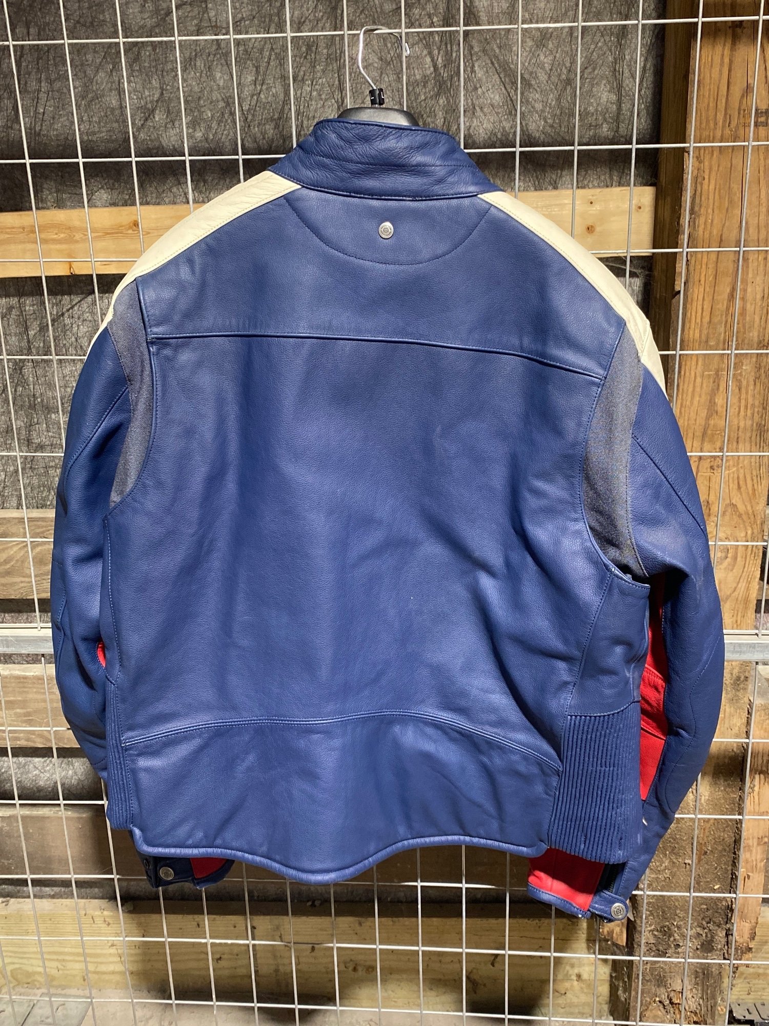 Online Bidding Only!