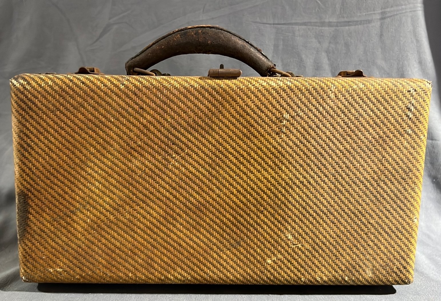 Online Bidding Only!