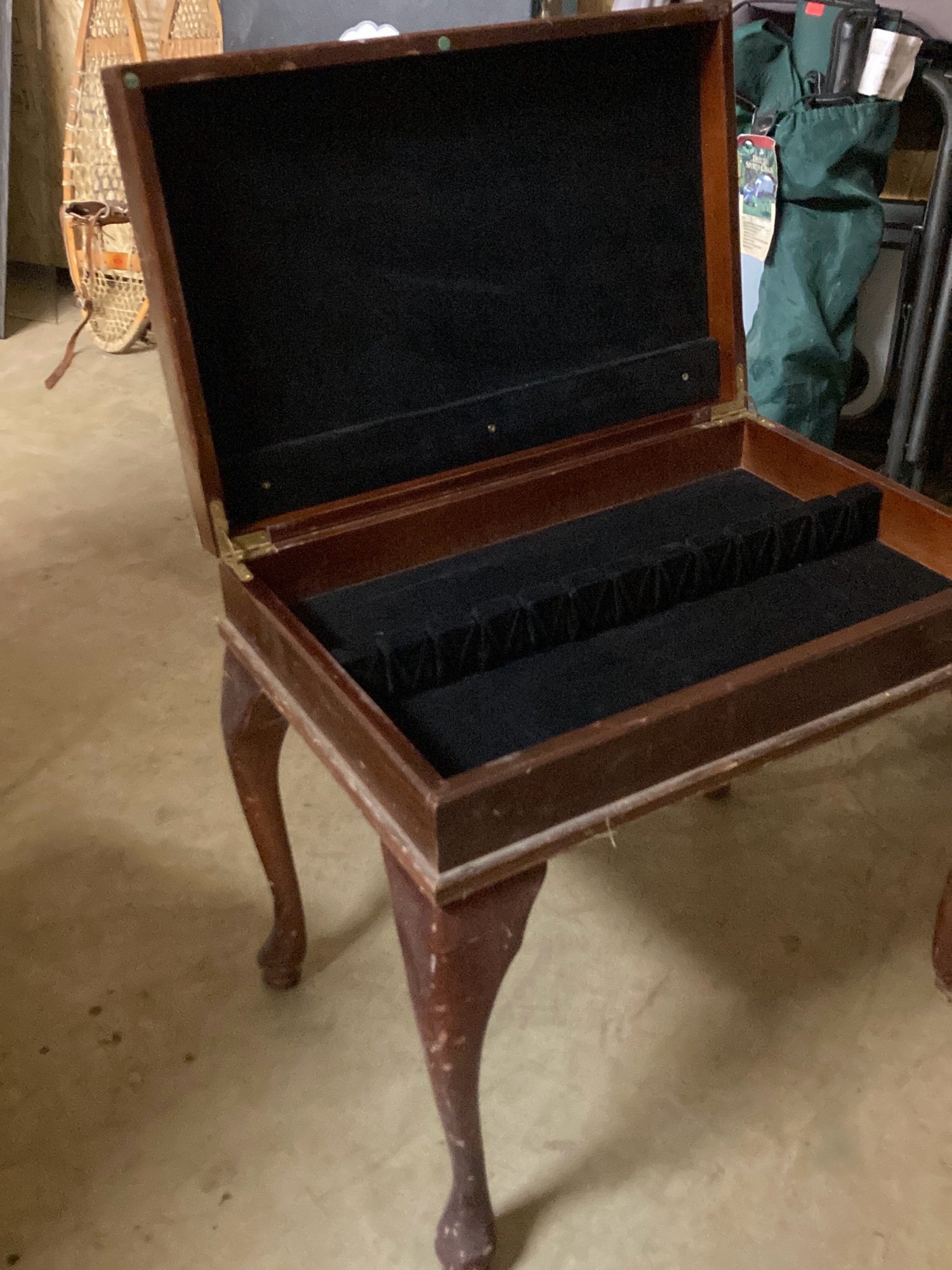 ONLINE BIDDING ONLY