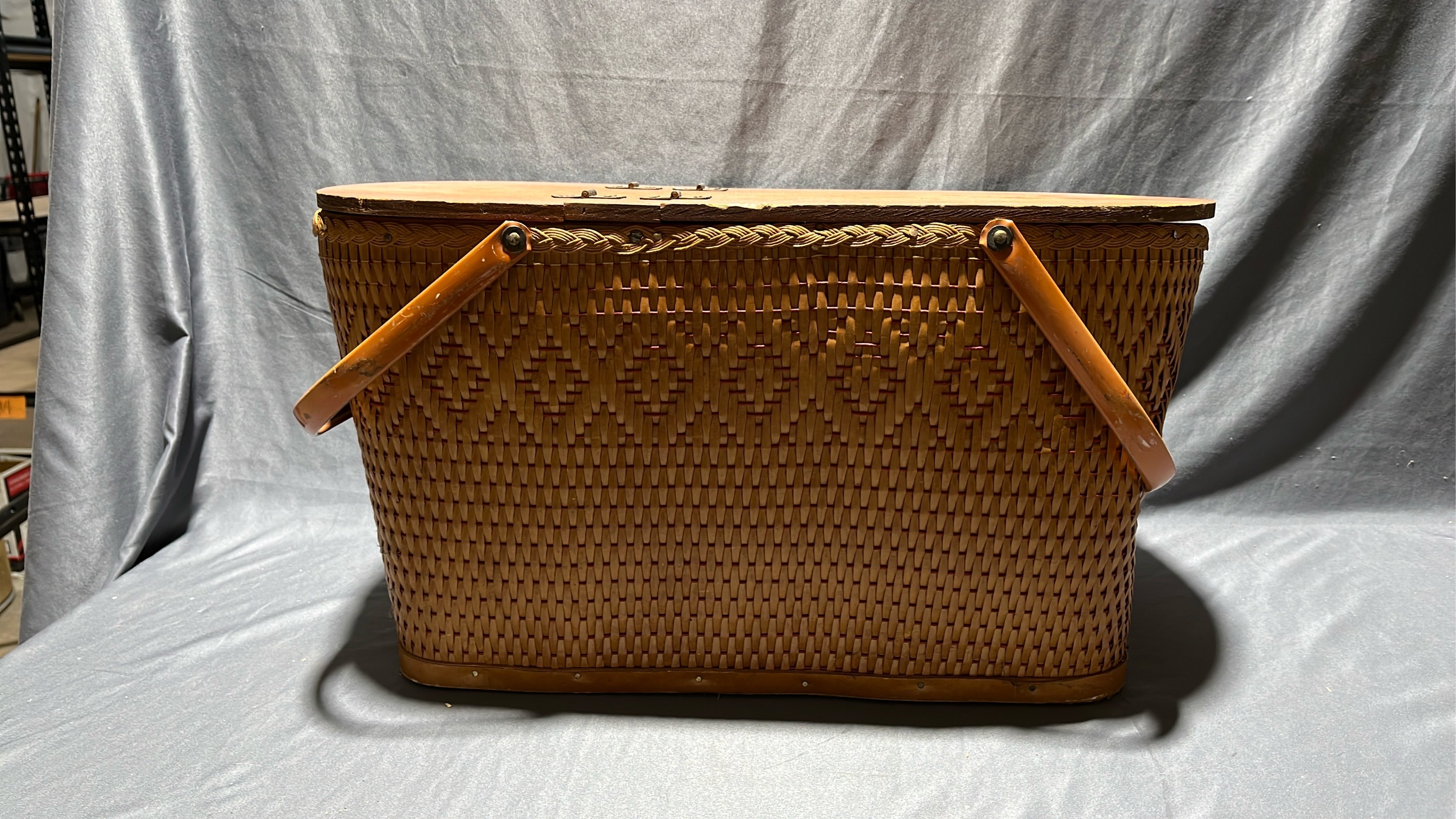ONLINE BIDDING ONLY