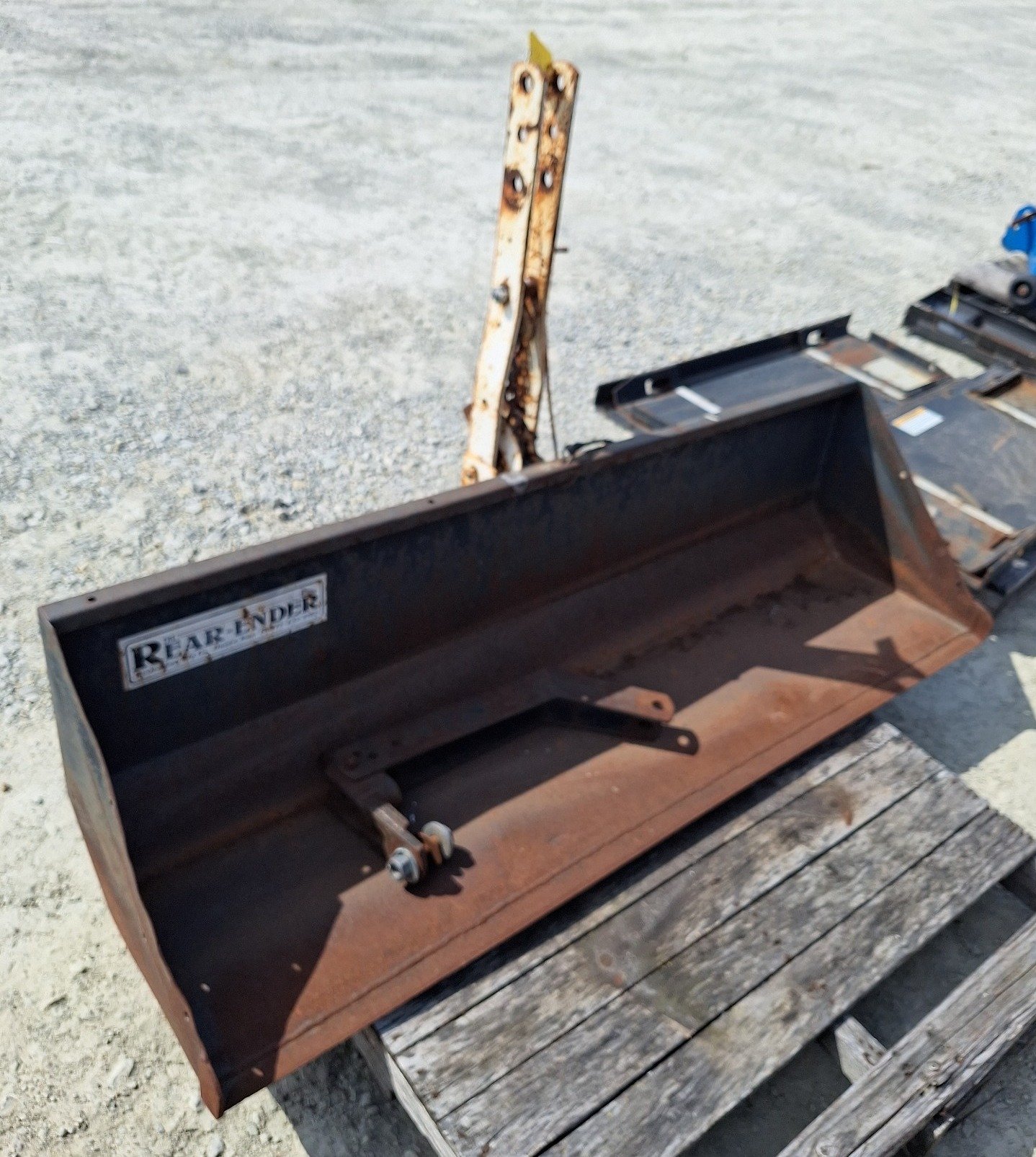 Online Bidding Available!