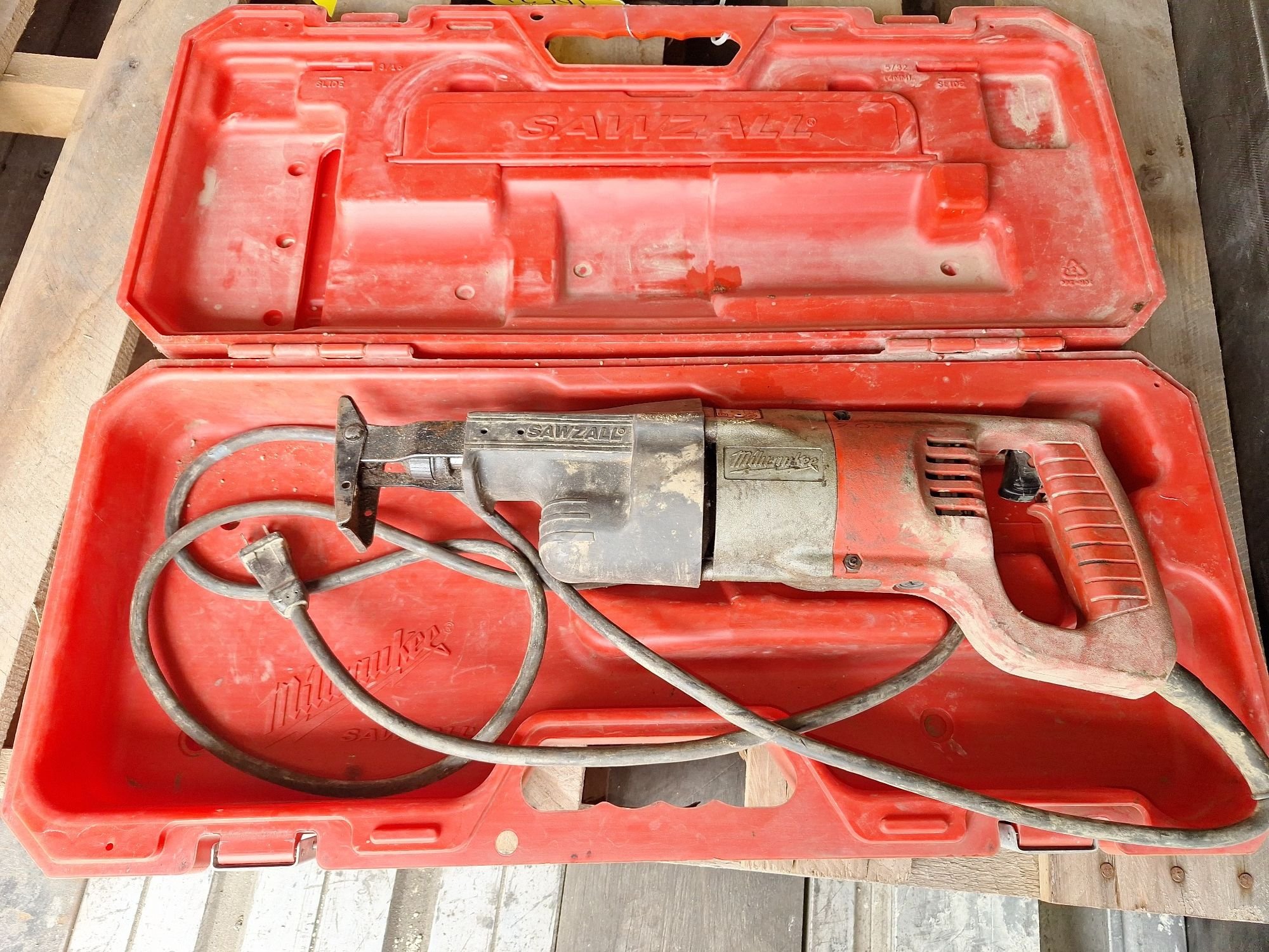 Online Bidding Available!