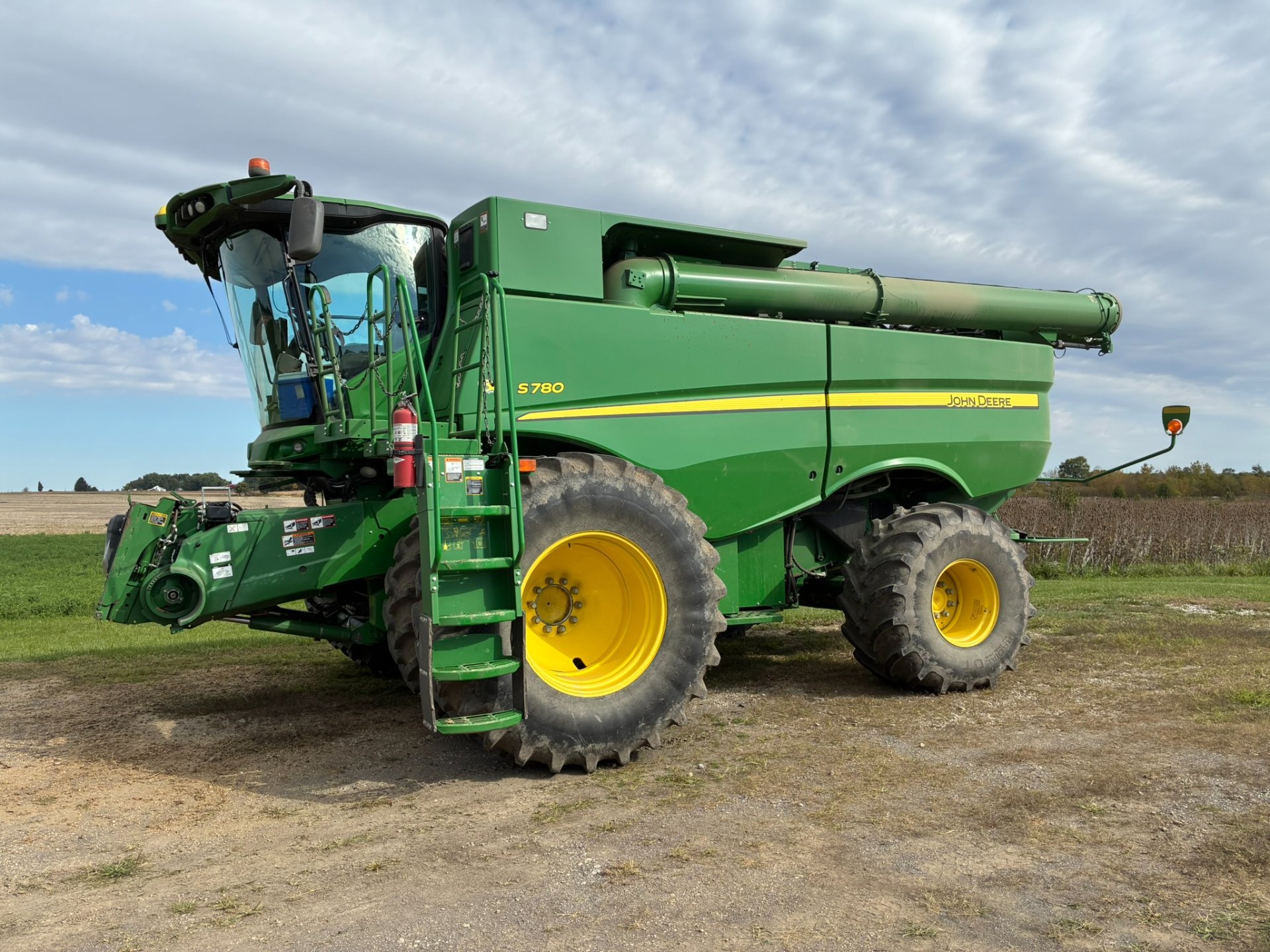 LARGE 2 DAY DANNER FARMS LLC. CLOSEOUT AUCTION - DAY 1