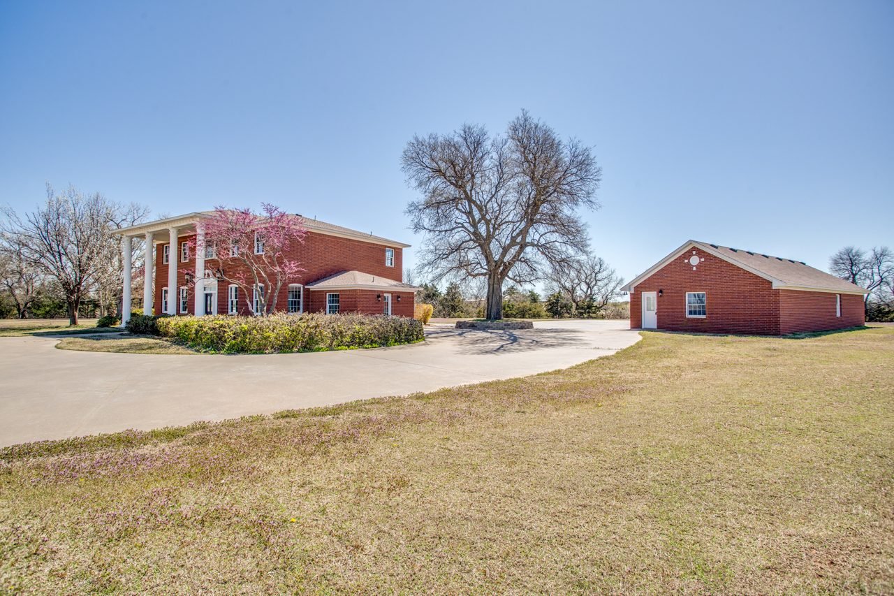 20± Acres • 3,980 Sq Ft • Colonial Style Home