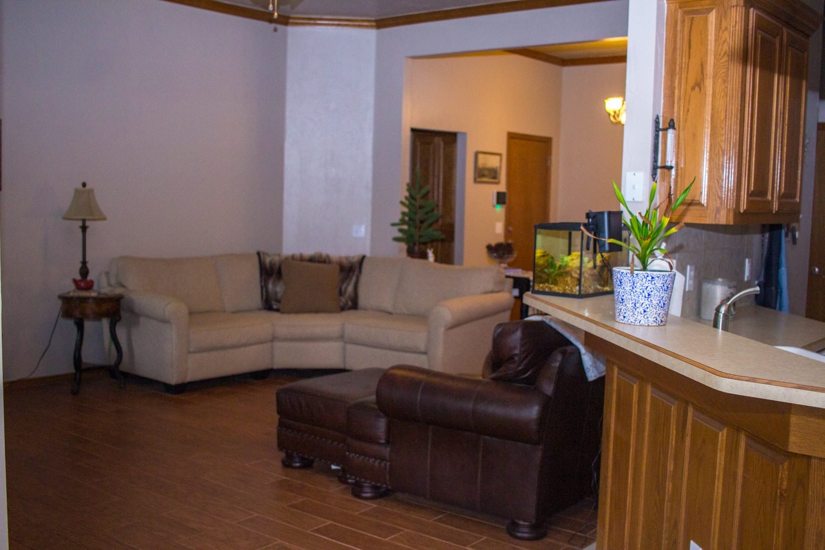 Brick Home * 1700 Sq Ft * Gated Community * Yukon OK