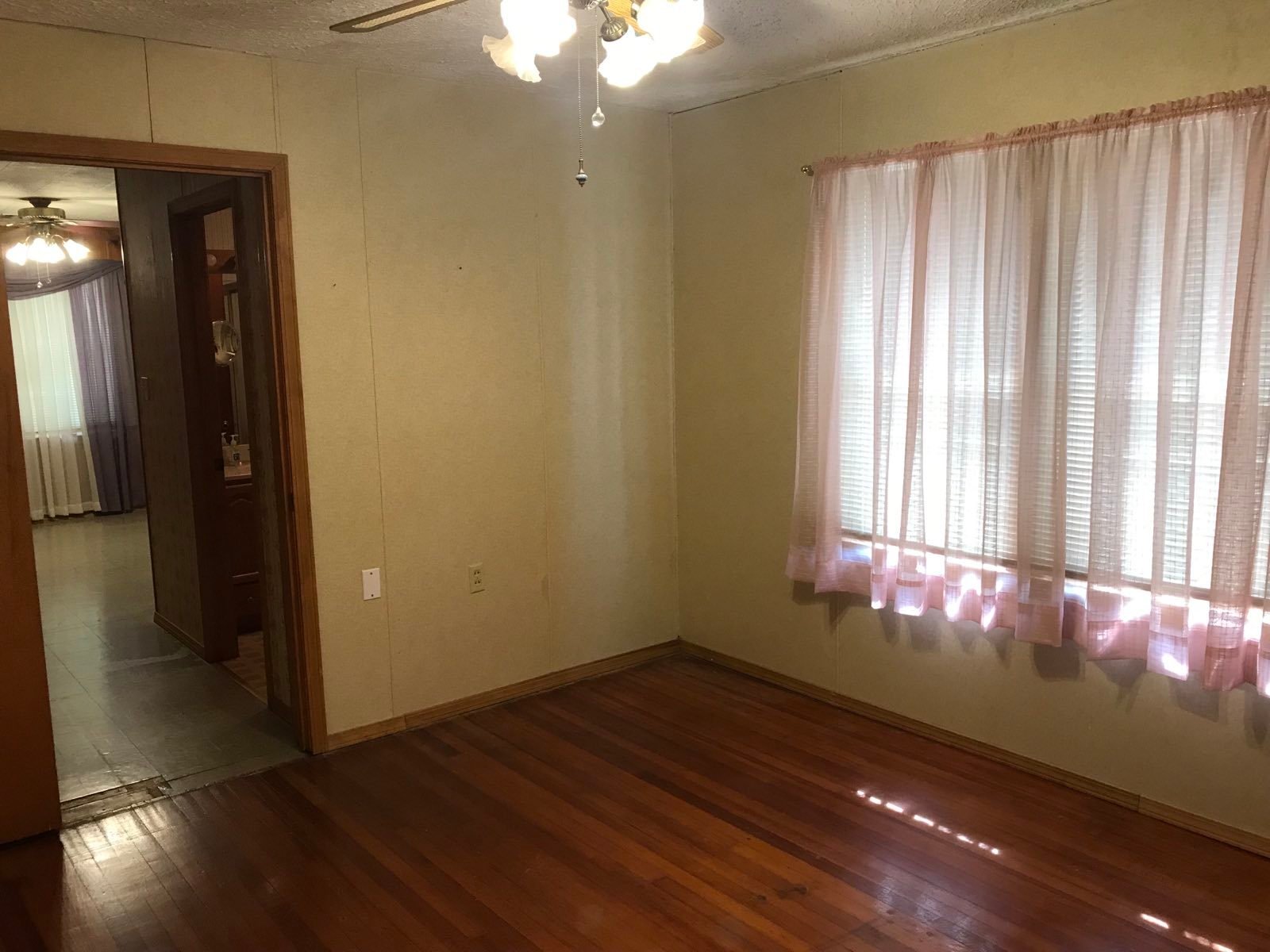1407 E Randolph Enid OK 73701