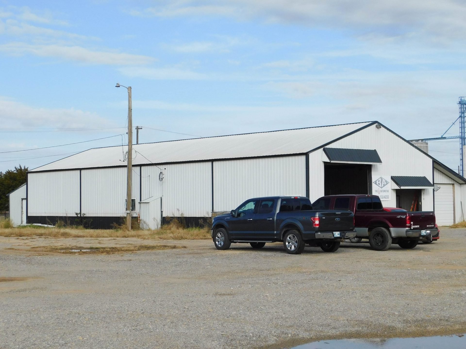 NICE SHOP BUILDING * POND CREEK OKLAHOMA