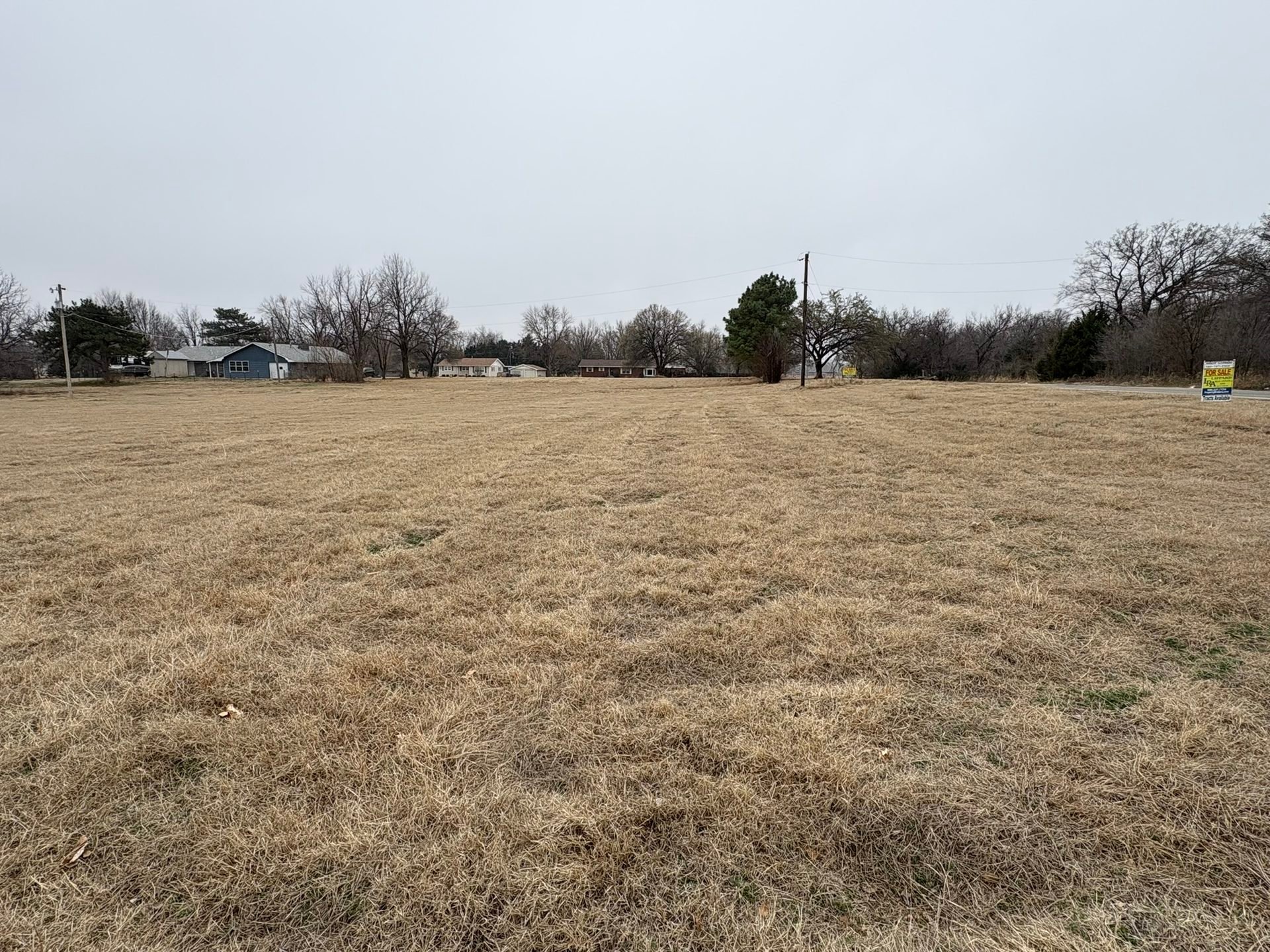 1/2± ACRE BUILDING TRACTS * BLACKTOP FRONTAGE * CHISHOLM SCHOOL DISTRICT * ENID OK