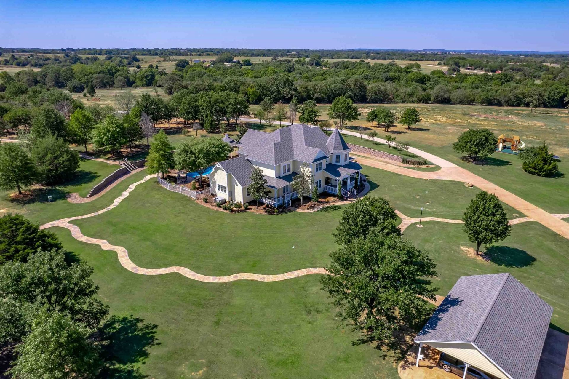25464 E. CR 1670 Elmore City, OK.