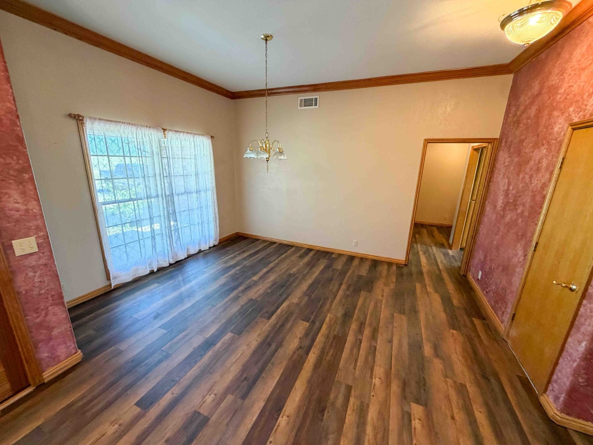1510 S WHEATRIDGE RD ENID OK